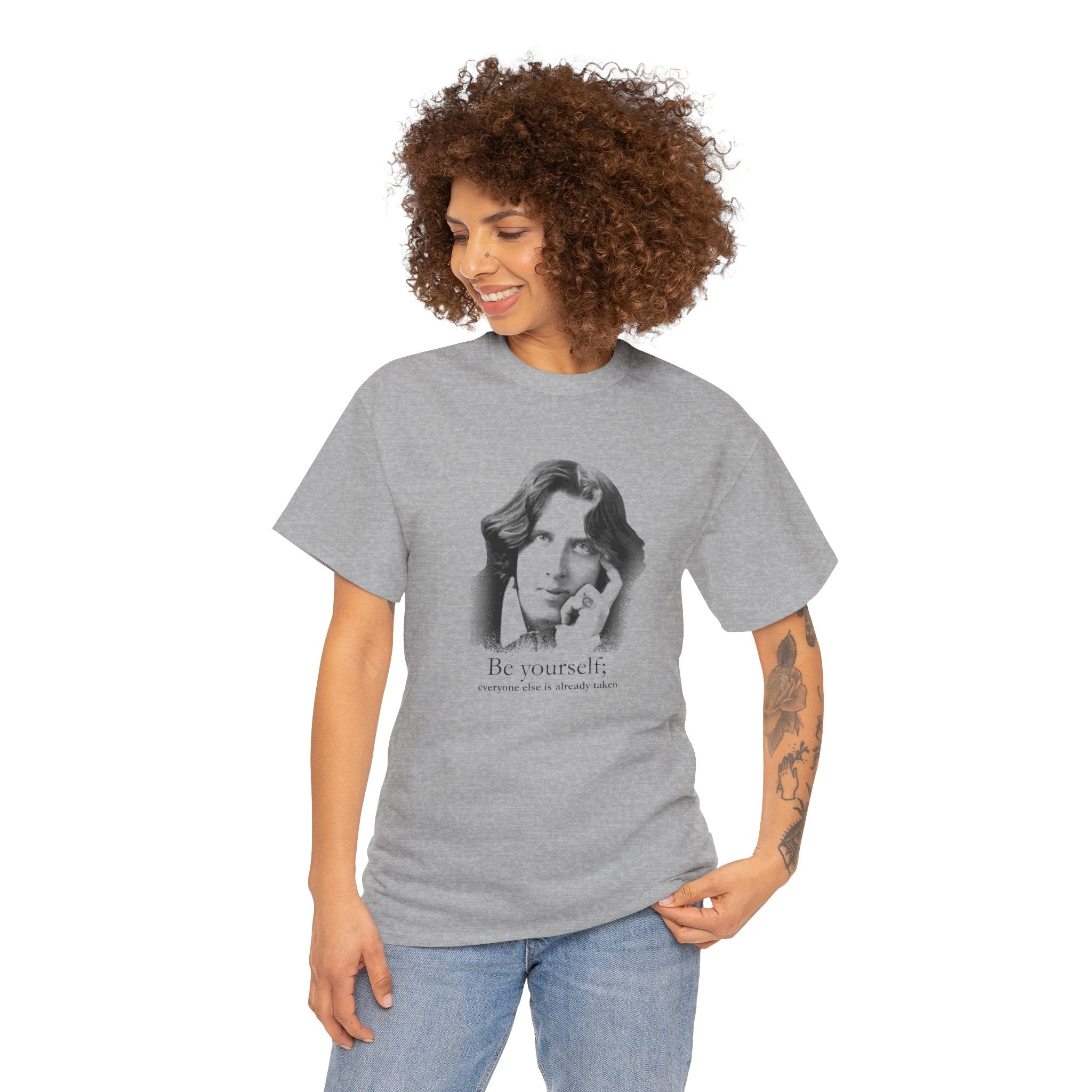 Oscar Wilde - Be yourself; everyone else is already taken.  Iconic Quote T-Shirt