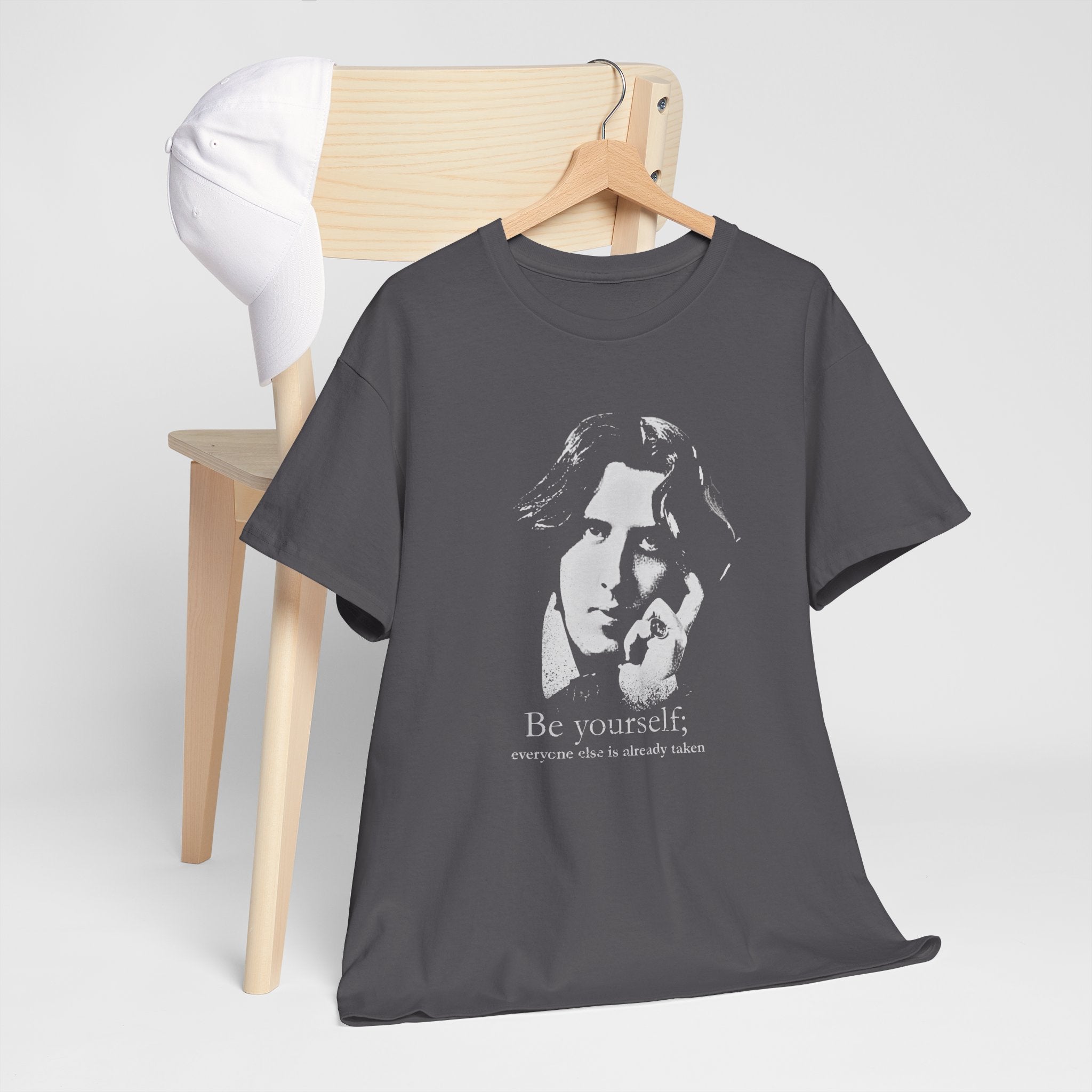Oscar Wilde - Be yourself; everyone else is already taken.  Iconic Quote T-Shirt