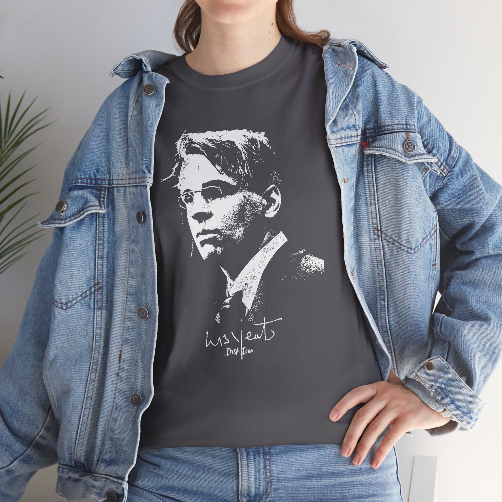 Irish Poet- W B Yeats Signature Tee, Unisex Tshirt.