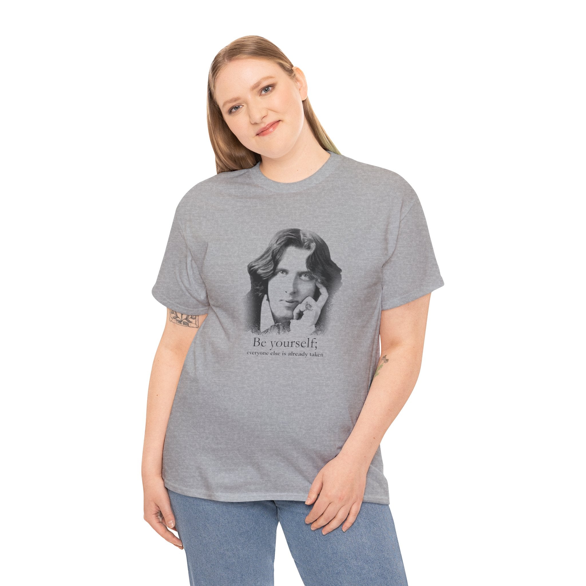 Oscar Wilde - Be yourself; everyone else is already taken.  Iconic Quote T-Shirt